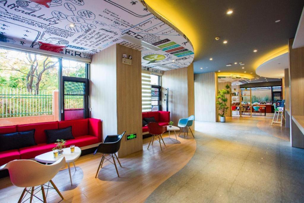 Ibis Kunming Beijing Rd Exterior foto