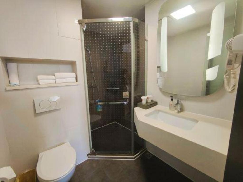 Ibis Kunming Beijing Rd Exterior foto
